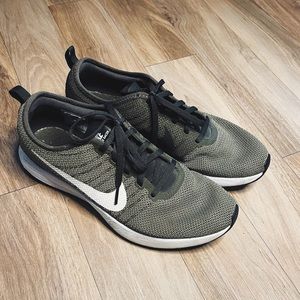 Nike Men’s Dualtone Racer